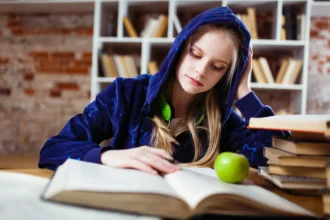 oung Student Focused on Research